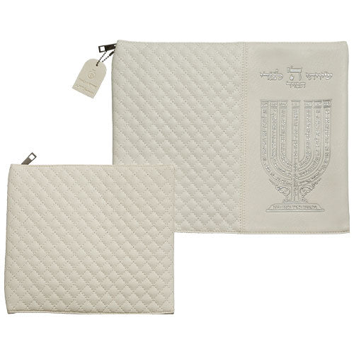 סט טלית תפילין דמוי עור לבן אותיות בולטות "שיויתי" כסף 31X38 ס"מ