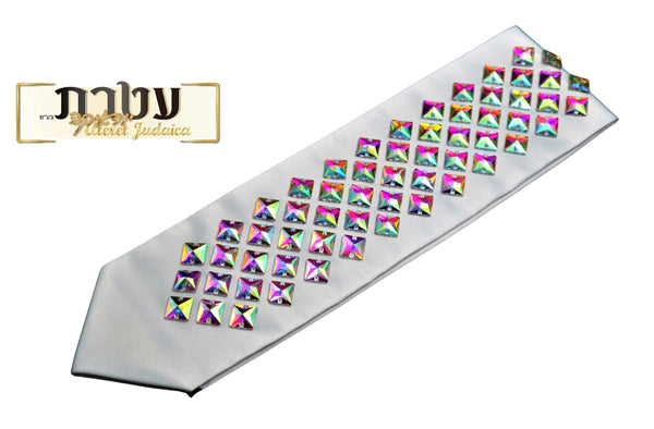 עטרה מהודרת עם אבני קריסטל מרובעות צבעוניות