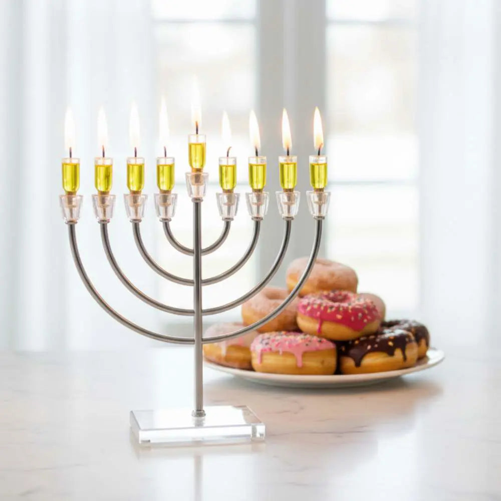חנוכייה "אור הזהב" מתכת כסף עם בסיס קריסטל 36סמ
